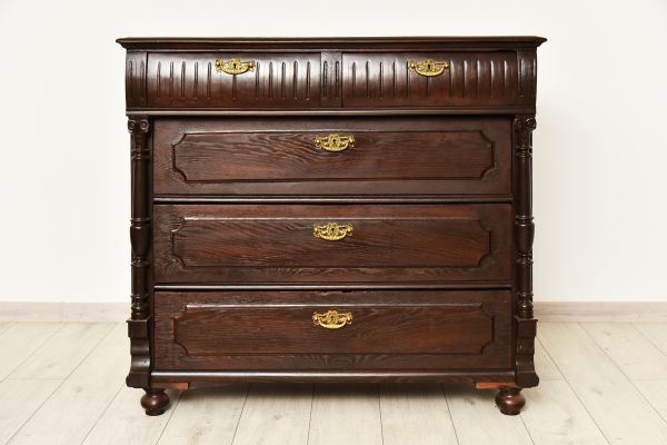 Dresser Assembly in Newark